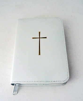 Leather cover with cross embossing white